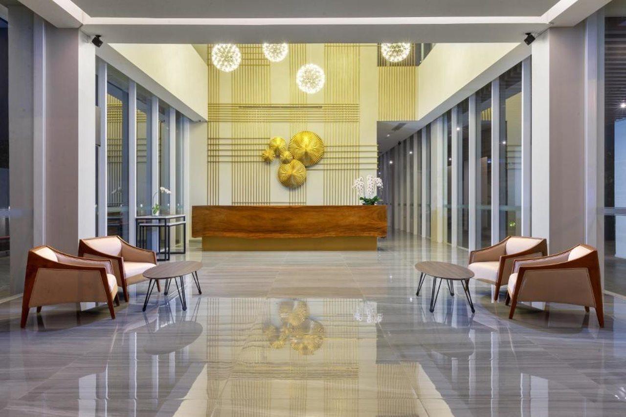 Hotel Santika Pasir Koja Бандунг Екстериор снимка